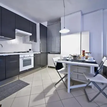 Апартаменты Cute And Cozy Centro Citta'